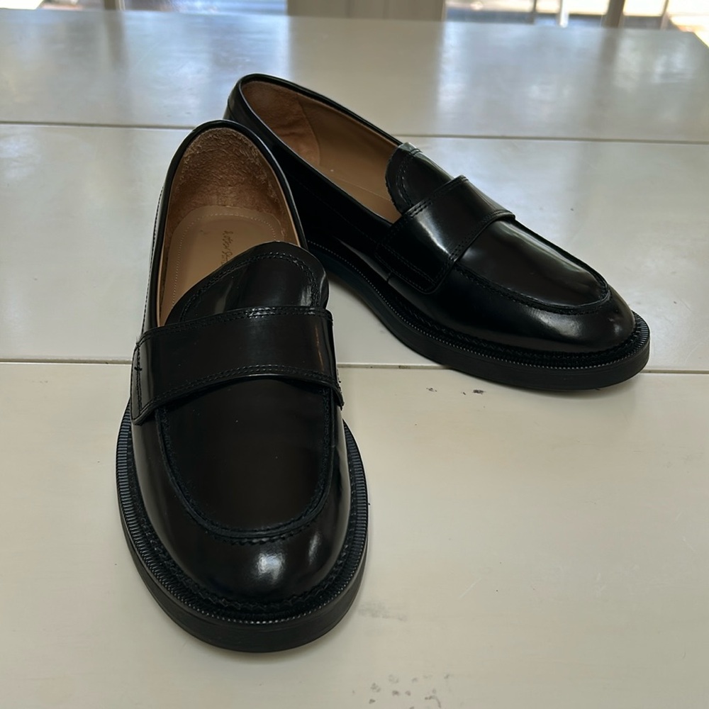 Pair of like new black leather loafers size EU 38 , 7.5 US. Worn once. See pics.